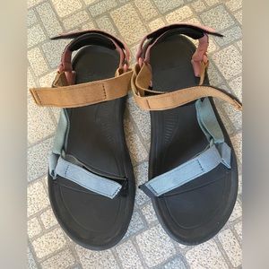Teva Hurricane sandals
